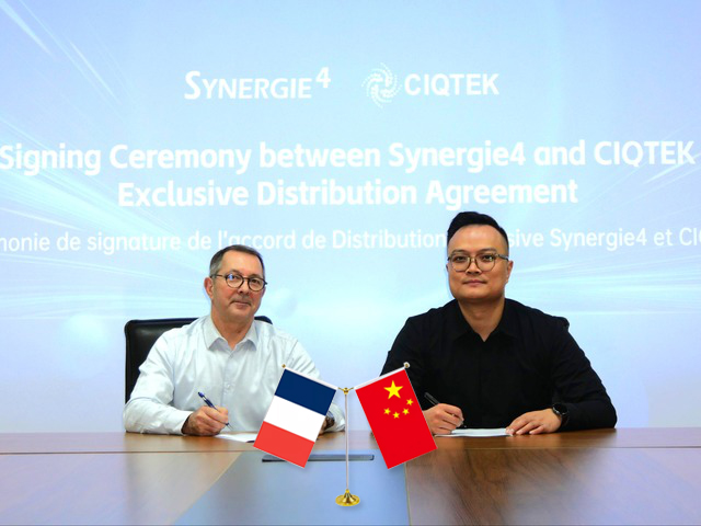 SYNERGIE4 collabora con CIQTEK come distributore ufficiale di microscopi elettronici in Francia